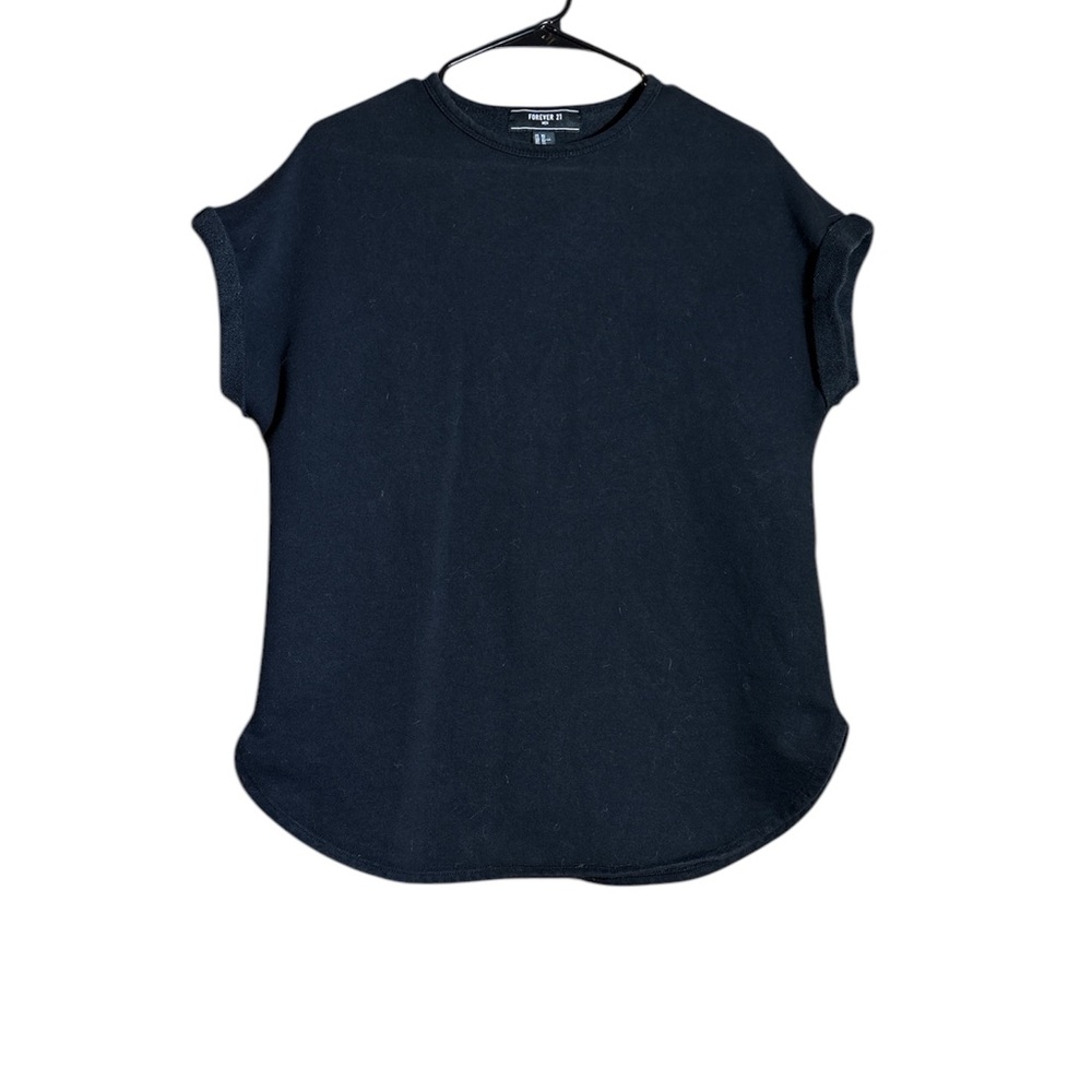 Men’s  Black T-Shirt by Forever 21 size XS